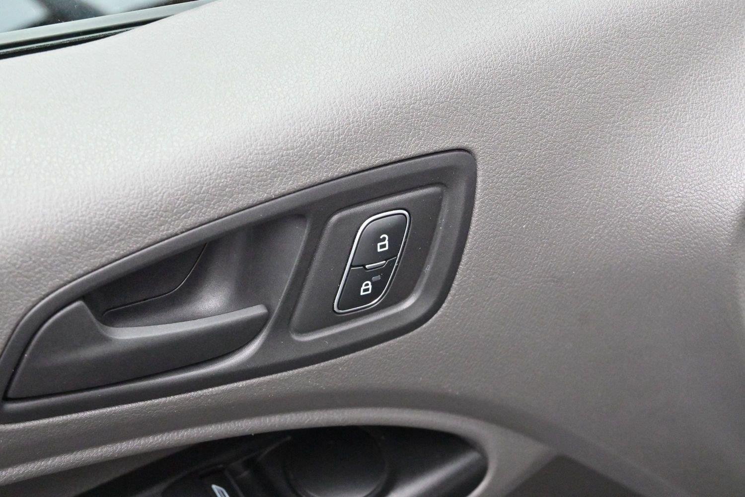 Used 2022 Solar Silver Ford XL image 10