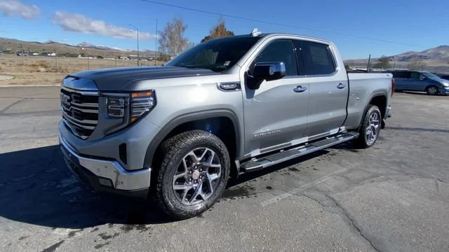 New 2026 Sterling Metallic GMC SLT image 4