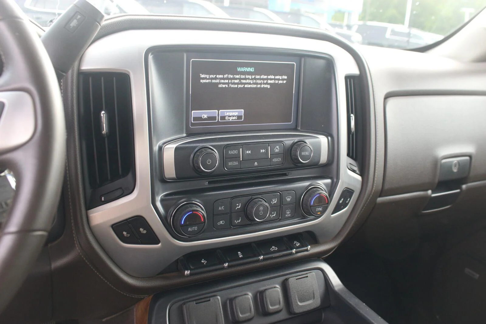 Used 2017 SUMMIT WHITE GMC SLT image 23