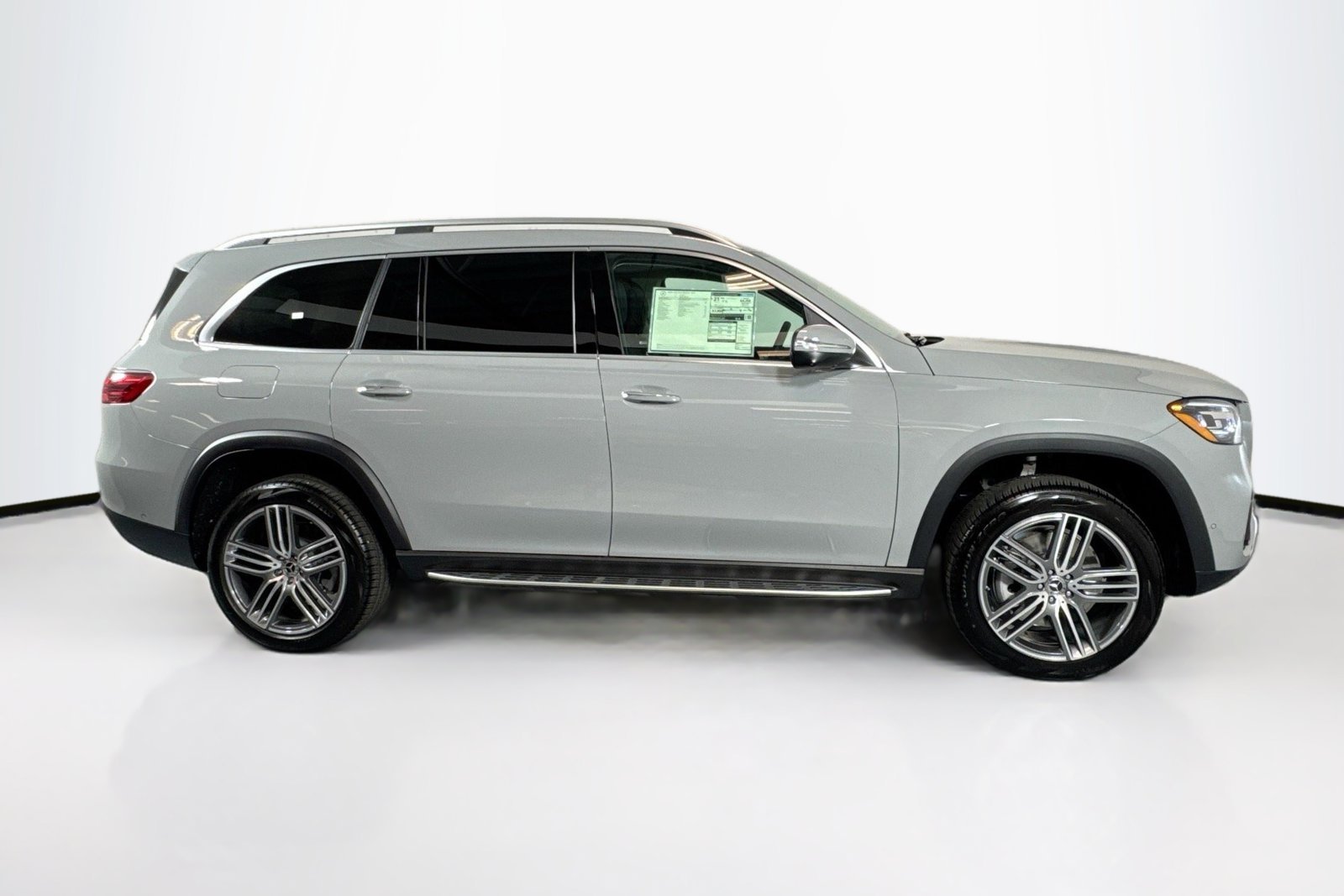 New 2026 MANUFAKTUR Alpine Grey Mercedes-Benz GLS 450 image 4