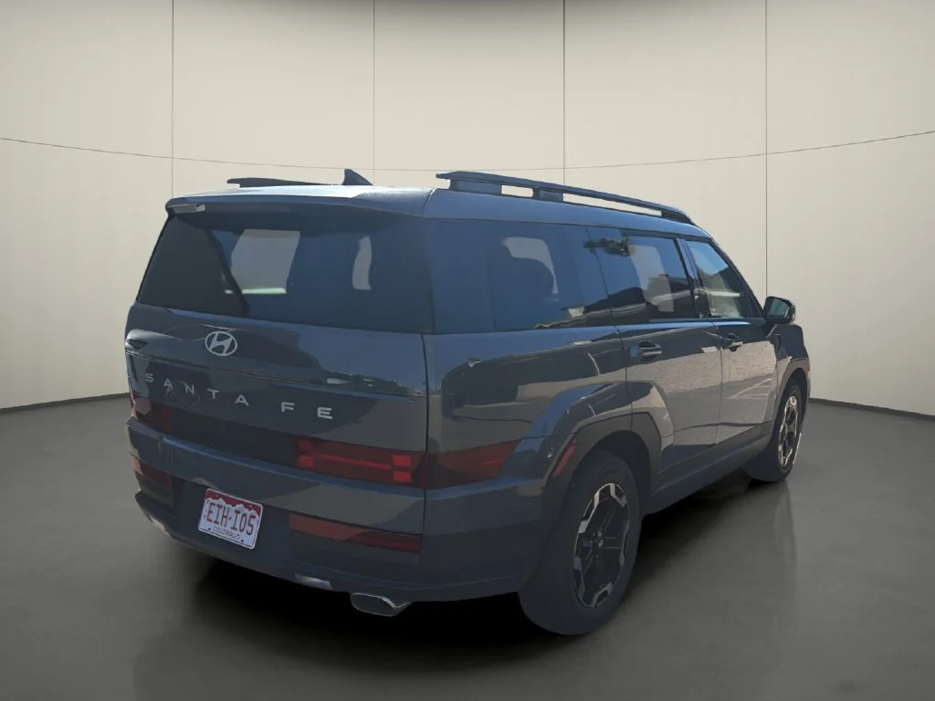 Used 2025 Gray Hyundai SEL image 7