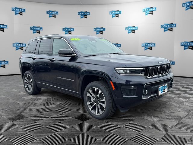Used 2023 Black Jeep Overland image 8