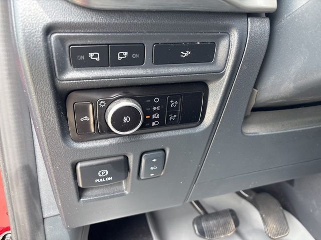 Used 2023 Red Ford Lariat image 19