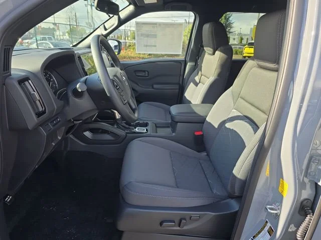 2026 Nissan Frontier SV - Photo 14