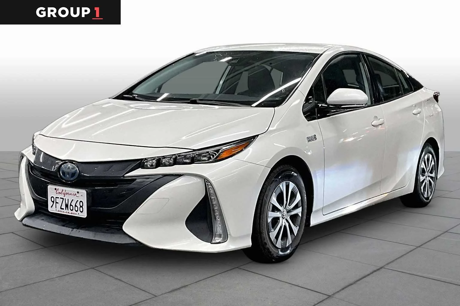 Pre-Owned 2020 Toyota Prius Prime LE