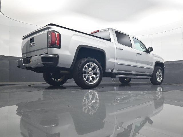 Used 2018 QUICKSILVER METALLIC GMC SLT image 25