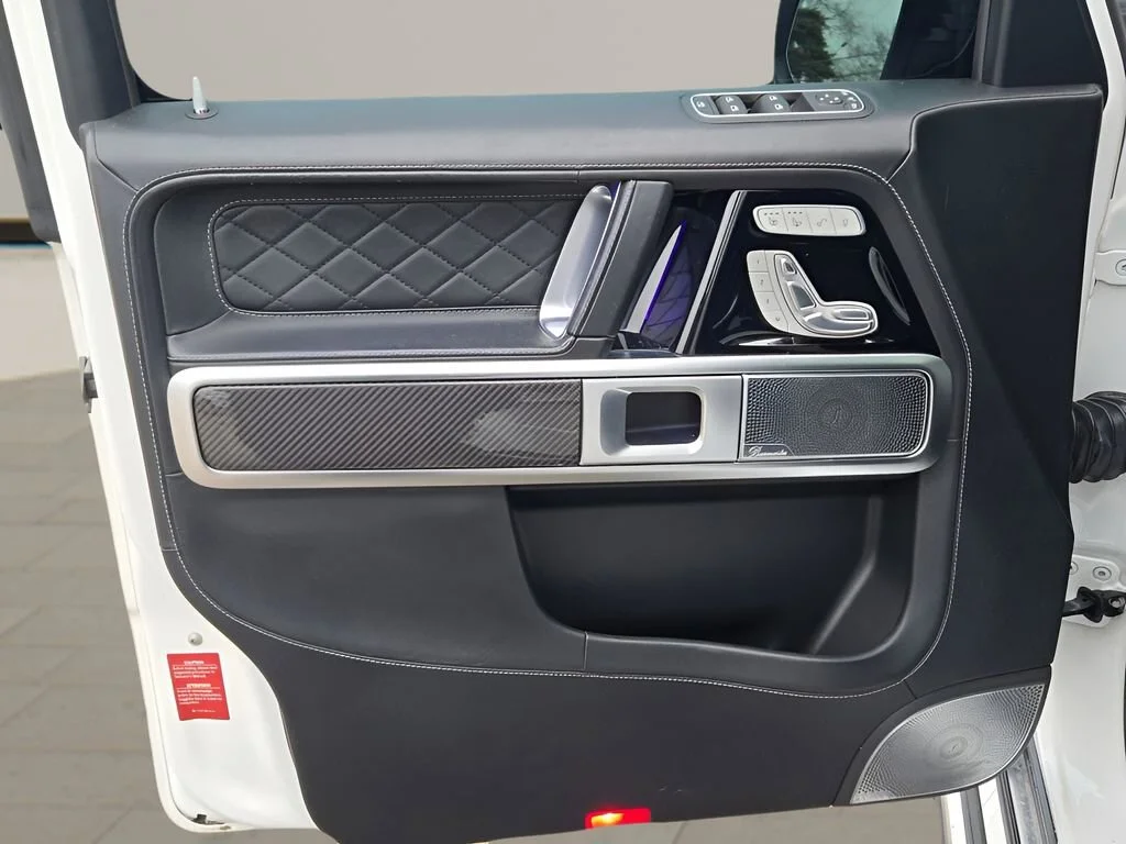 Used 2020 White Mercedes-Benz 4MATIC® image 21