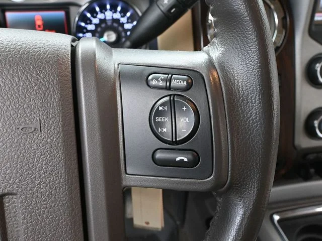 Used 2015 White Ford Lariat image 29