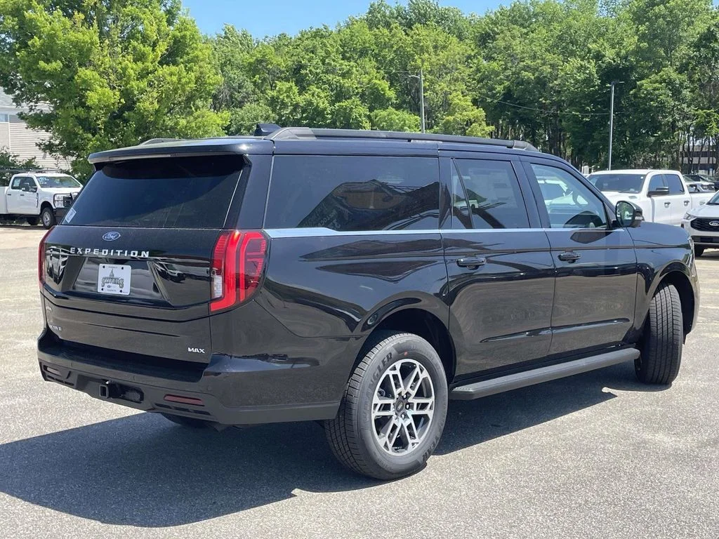 New 2026 Agate Black Metallic Ford Active image 3