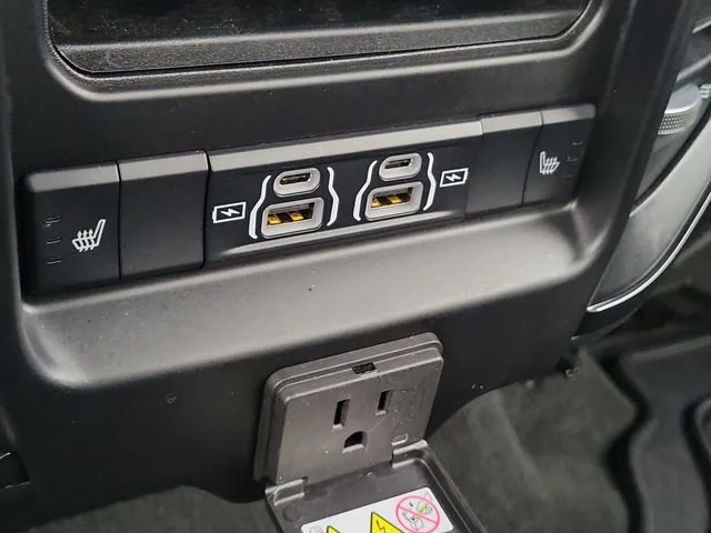 2022 RAM Ram 1500 Pickup Limited - Photo 16