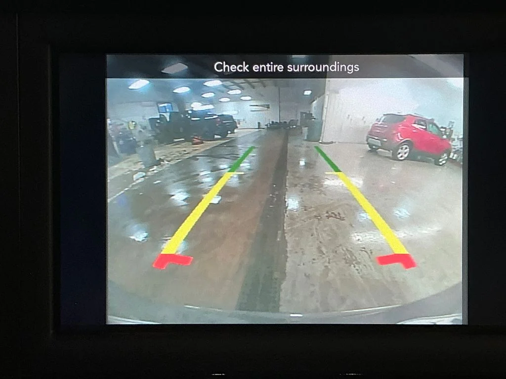 Used 2018 Gray Chrysler Touring Plus image 23