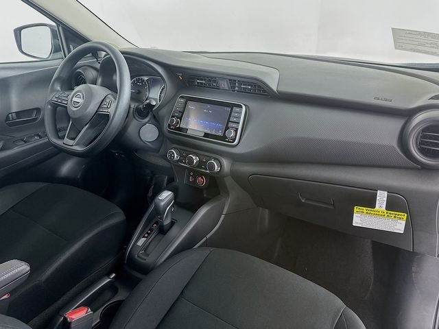 2025 Nissan KICKS PLAY Base - Photo 27