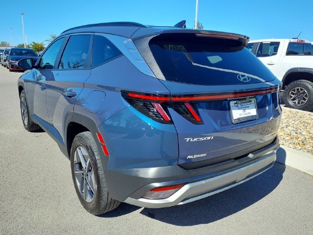 Used 2025 Blue Hyundai SEL Convenience image 7