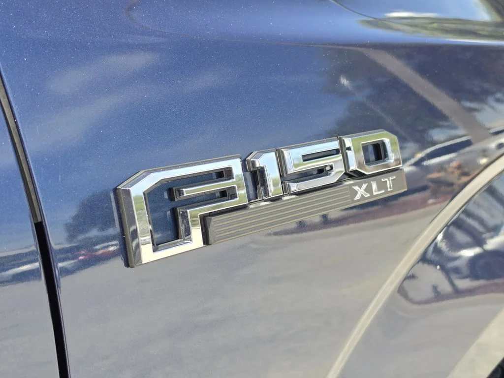 Certified Used 2019 Blue Ford XLT image 10