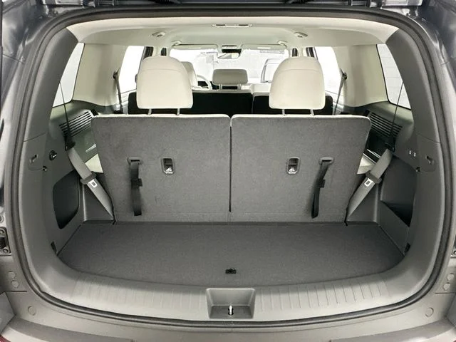 New 2026 Hyundai SANTA FE HYBRID SE