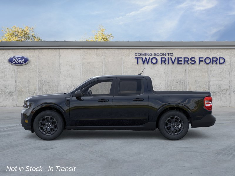 New 2026 Shadow Black Ford XLT image 3