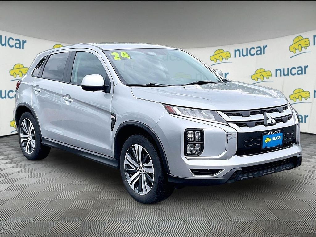 Used 2024 Alloy Silver Metallic Mitsubishi  image 1