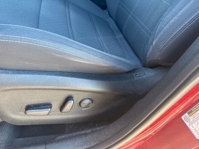 Used 2017 Red Kia LX image 12