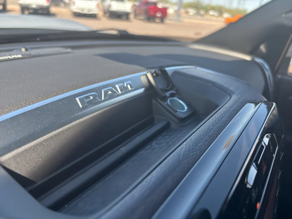 New 2026 Silver-Zynith Exterior Paint RAM Laramie image 26