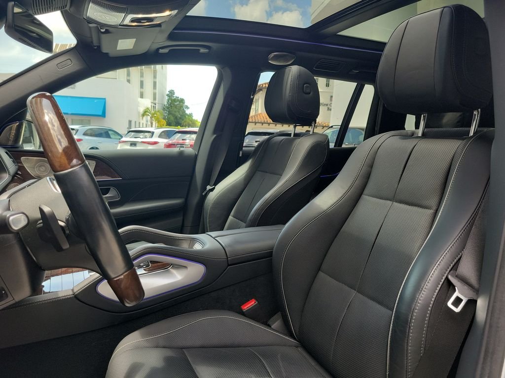 Certified Used 2023 Silver Mercedes-Benz Maybach GLS 600 image 22