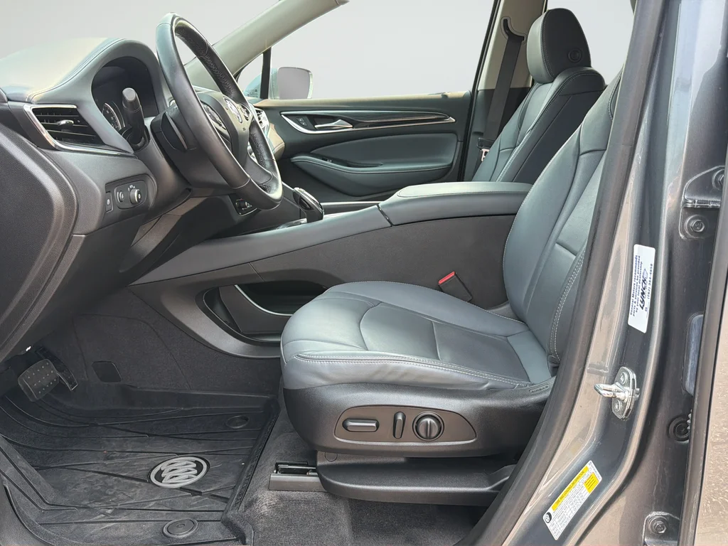 Used 2020 Gray Buick Essence image 10