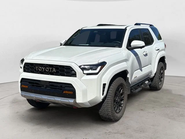 Used 2026 Wind Chill Pearl Toyota Limited image 1