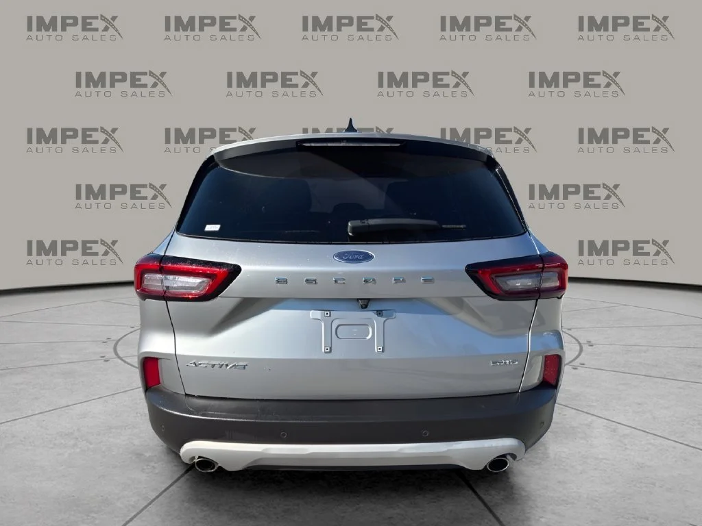 Used 2024 Silver Ford Active image 4