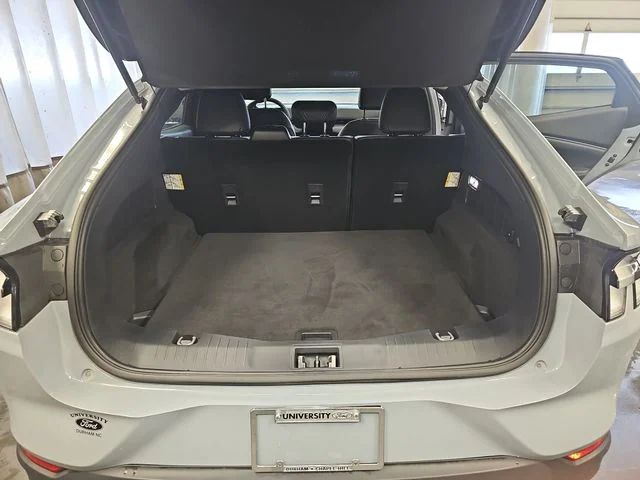 Used 2025 Gray Ford Select image 12