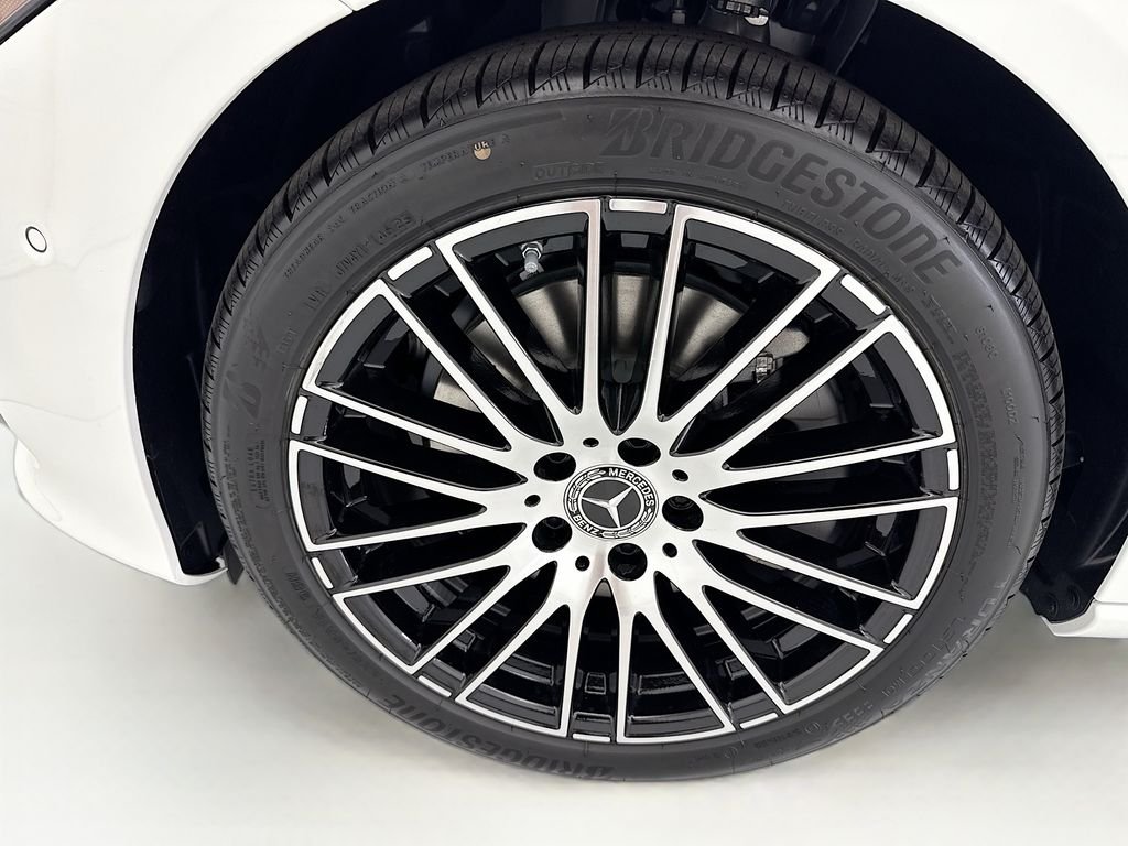 New 2026 Polar White Mercedes-Benz C 300 image 30