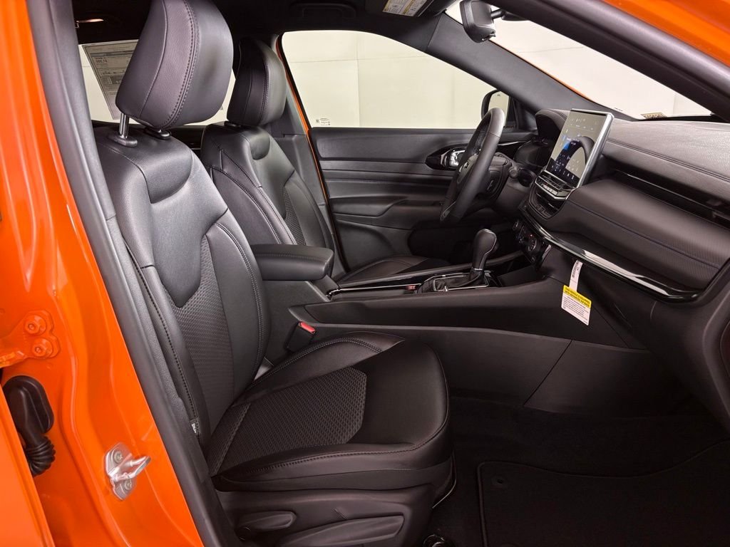 New 2026 Joose (DISC) Jeep Latitude image 41