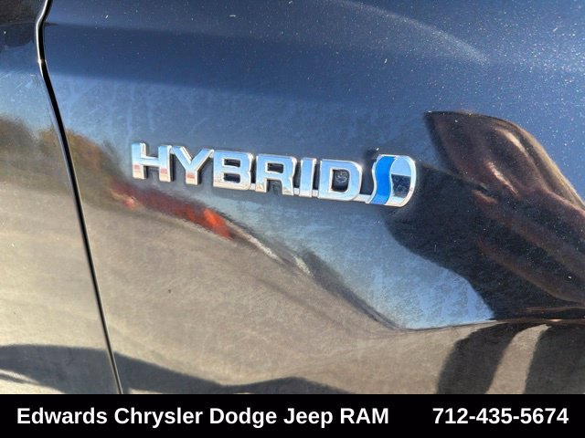 Used 2016 Black Toyota Limited image 11