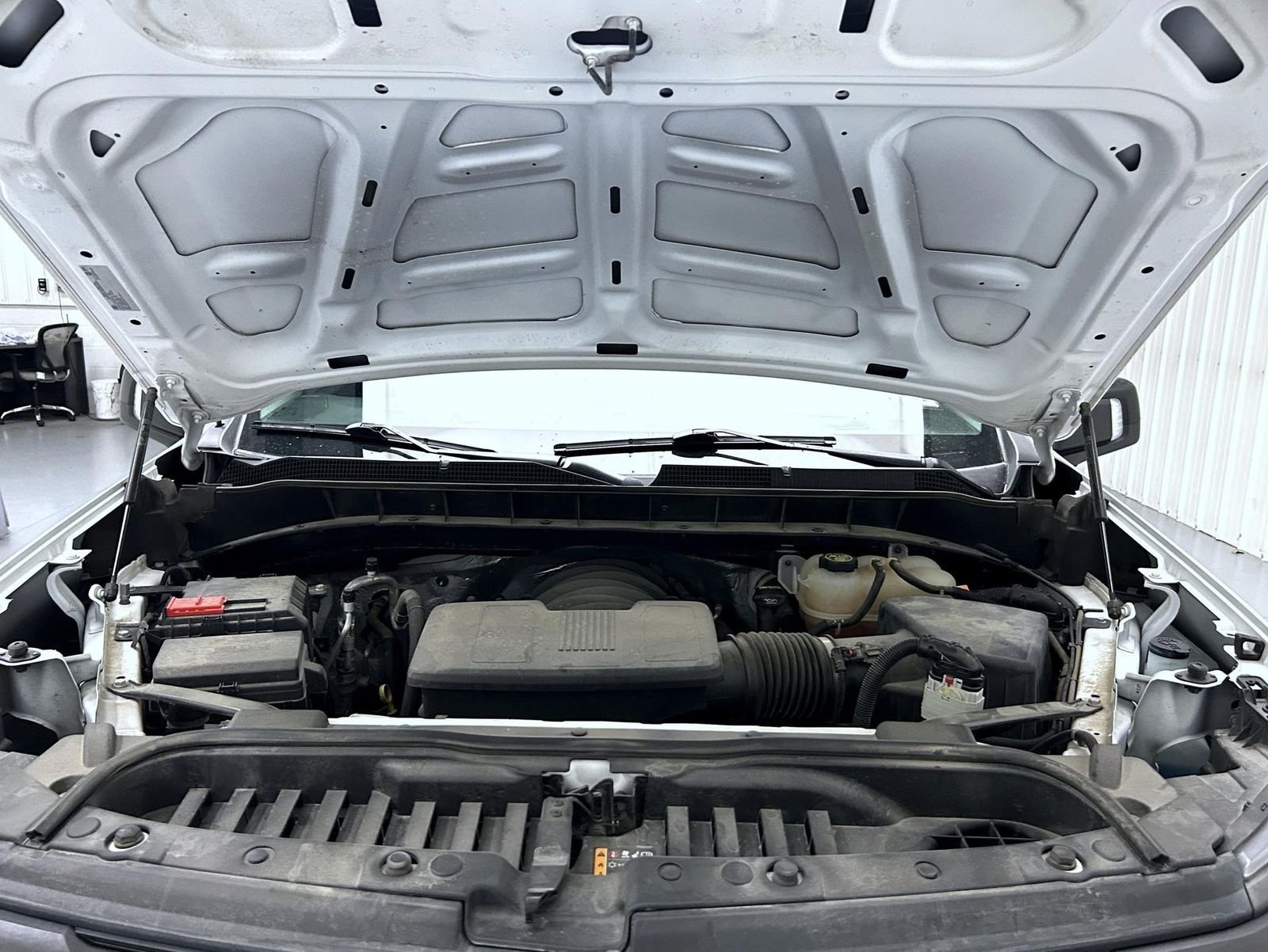 Used 2023 White Chevrolet WT image 24