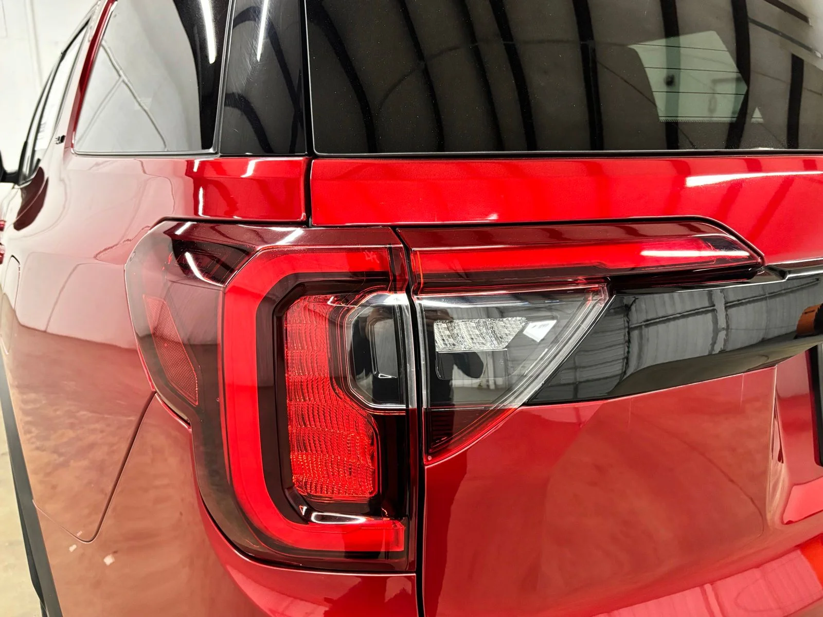 Used 2023 Red GMC SLT image 7