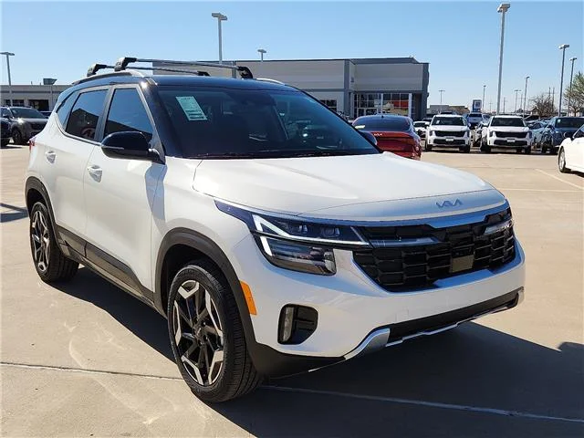 New 2026 Clear White KIA SX All-Wheel Drive image 5