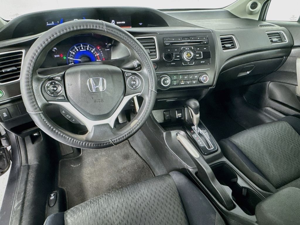 Used 2015 Gray Honda LX image 25