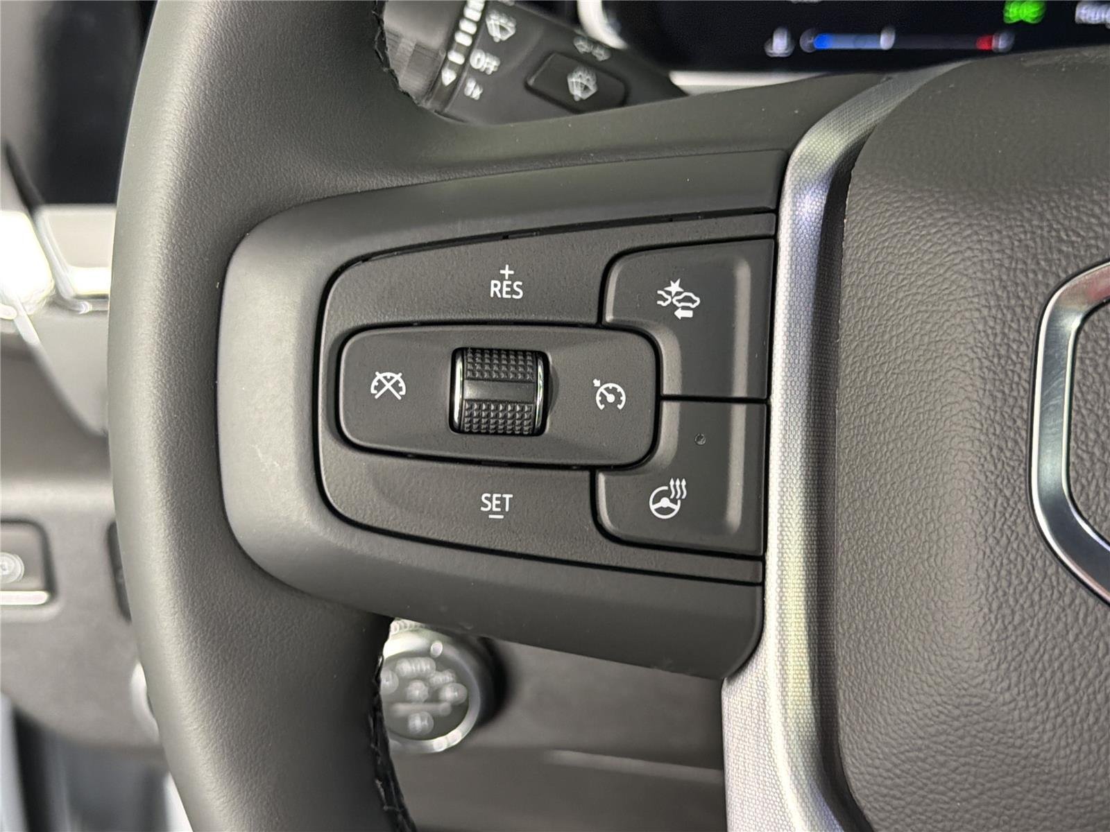 2026 GMC Sierra 1500 SLT - Photo 23