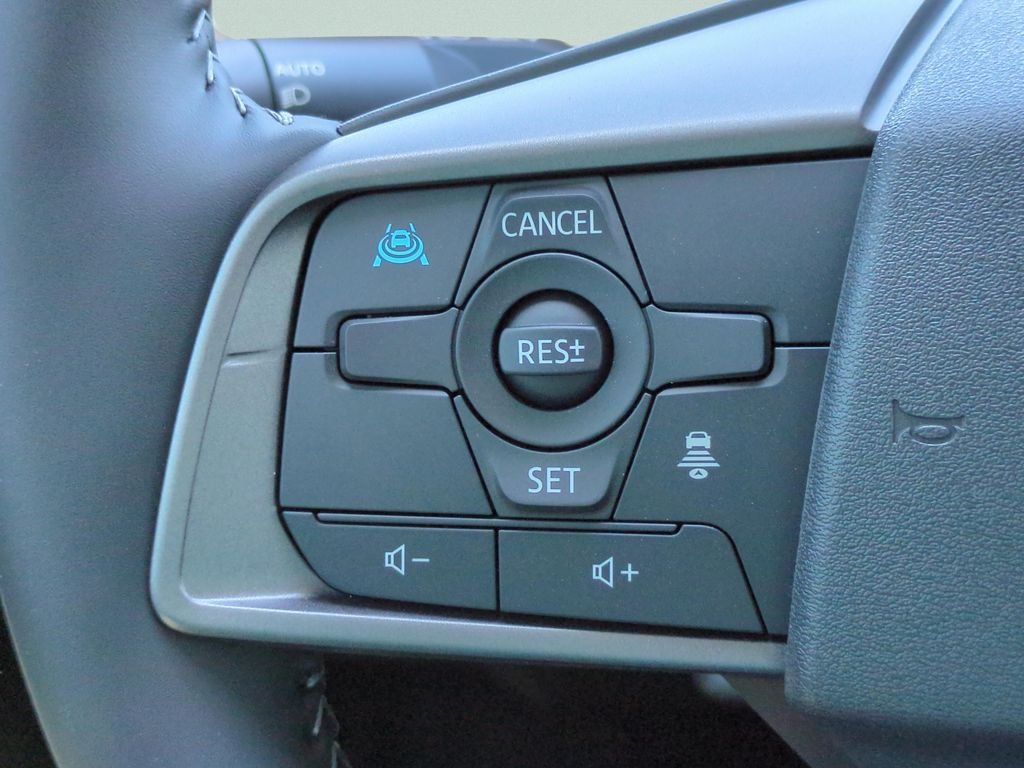 New 2026 Aspen White TriCoat Nissan SL image 30