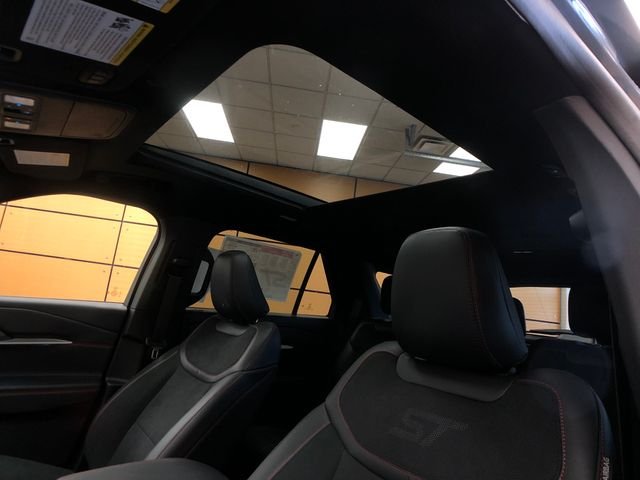 New 2026 Vapor Blue Metallic Ford ST image 21