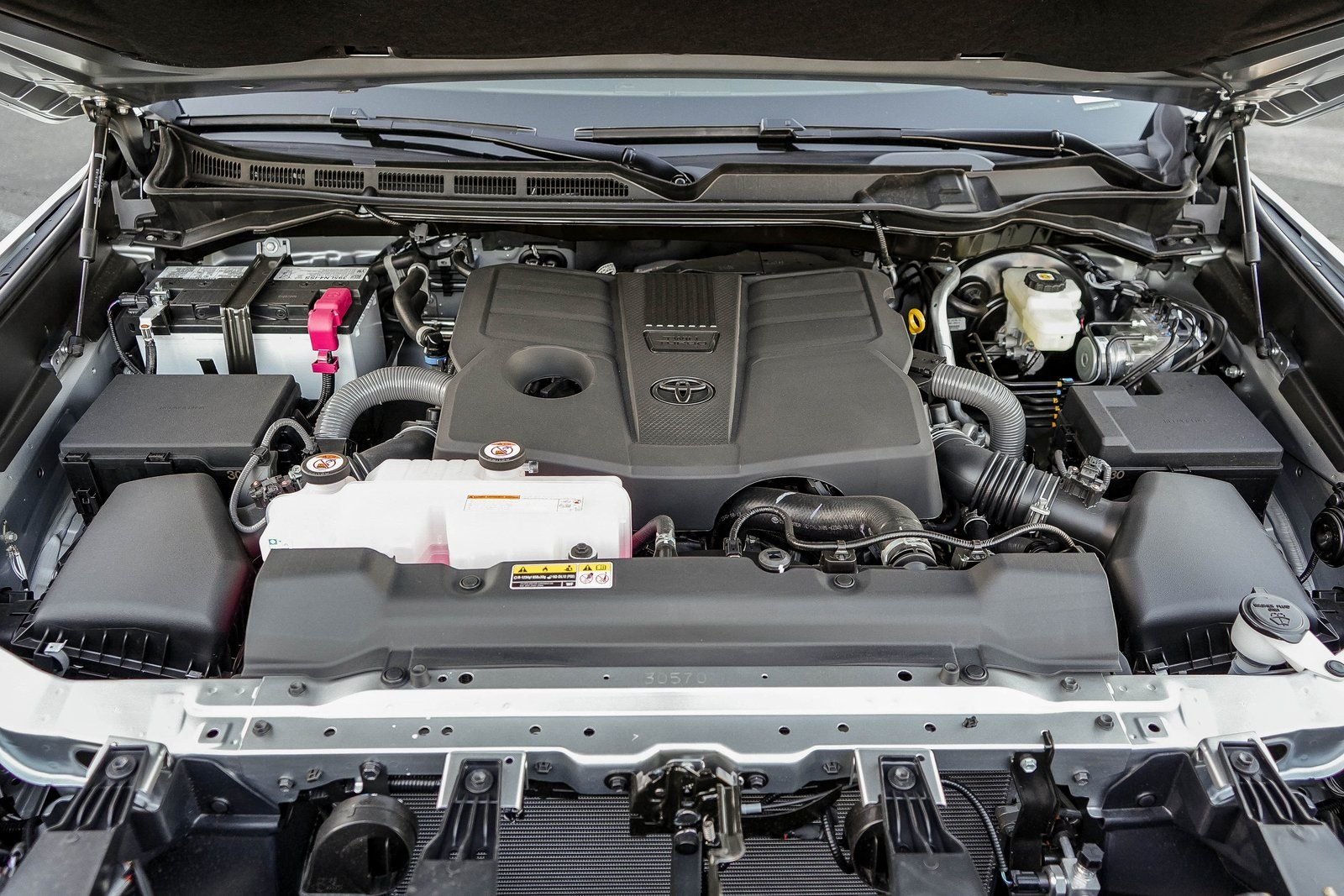 2026 Toyota Tundra Platinum - Photo 27