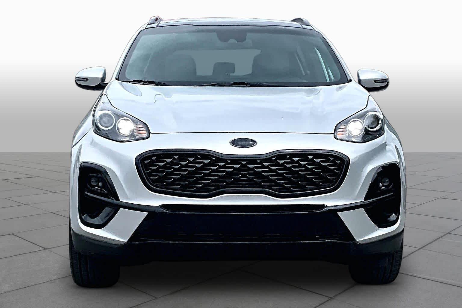 Used 2021 Sparkling Silver Kia S image 4