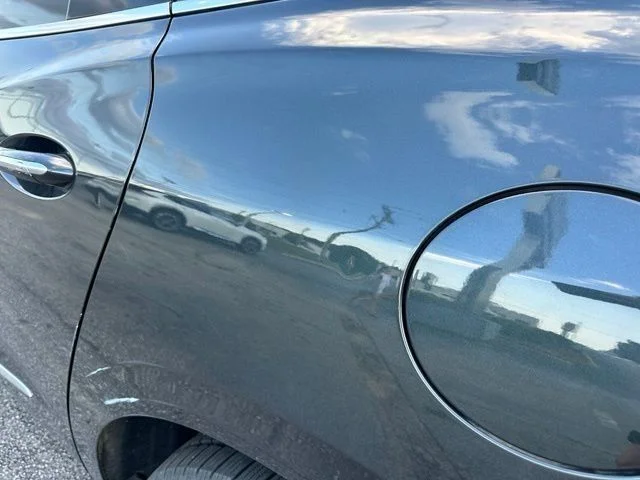 Used 2019 Gray Buick Avenir image 32