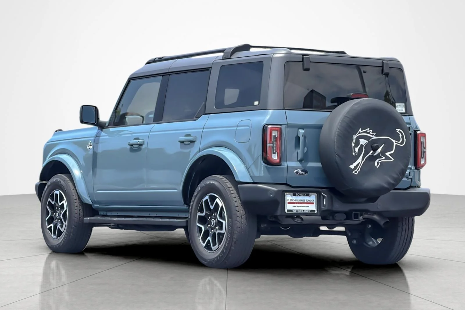 Used 2023 LIGHT BLUE Ford Outer Banks image 3