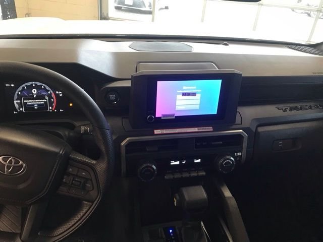 Certified Used 2024 Off-white Toyota SR image 28