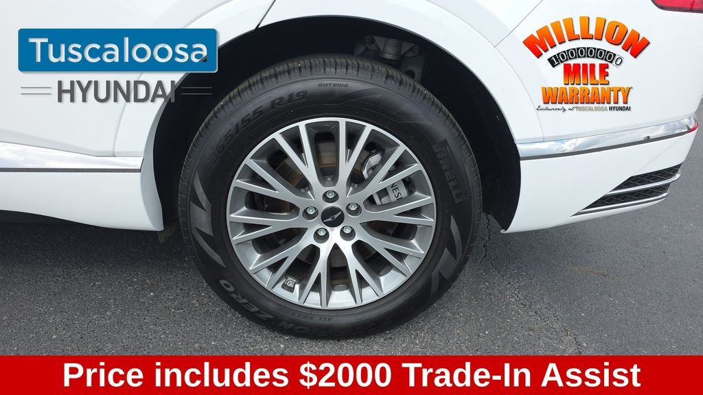 Used 2025 White Genesis 2.5T image 11