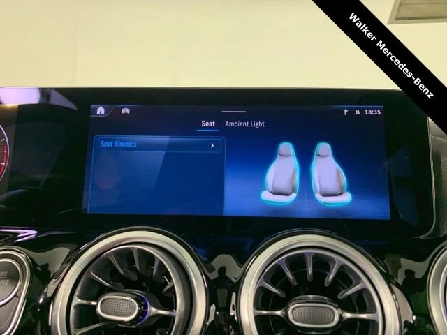 New 2025 Polar White Mercedes-Benz GLA 250 image 60