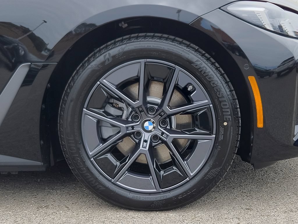 New 2026 Jet Black BMW eDrive40 image 7
