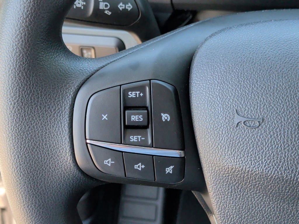 New 2025 Carbonized Gray Metallic Ford XLT image 17
