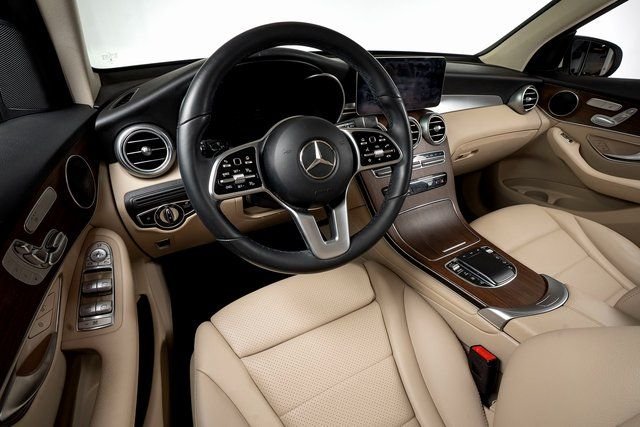 2022 Mercedes-Benz GLC GLC300 - Photo 26