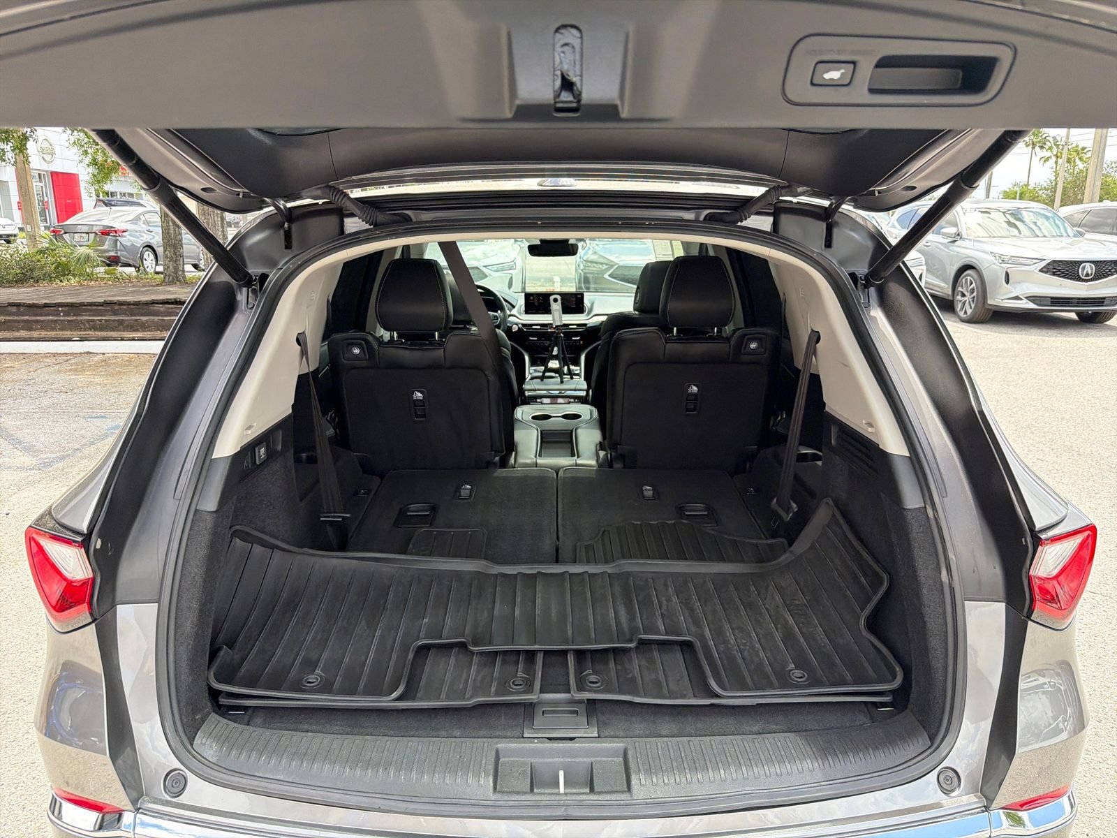 Used 2023 Liquid Carbon Metallic Acura Technology image 28