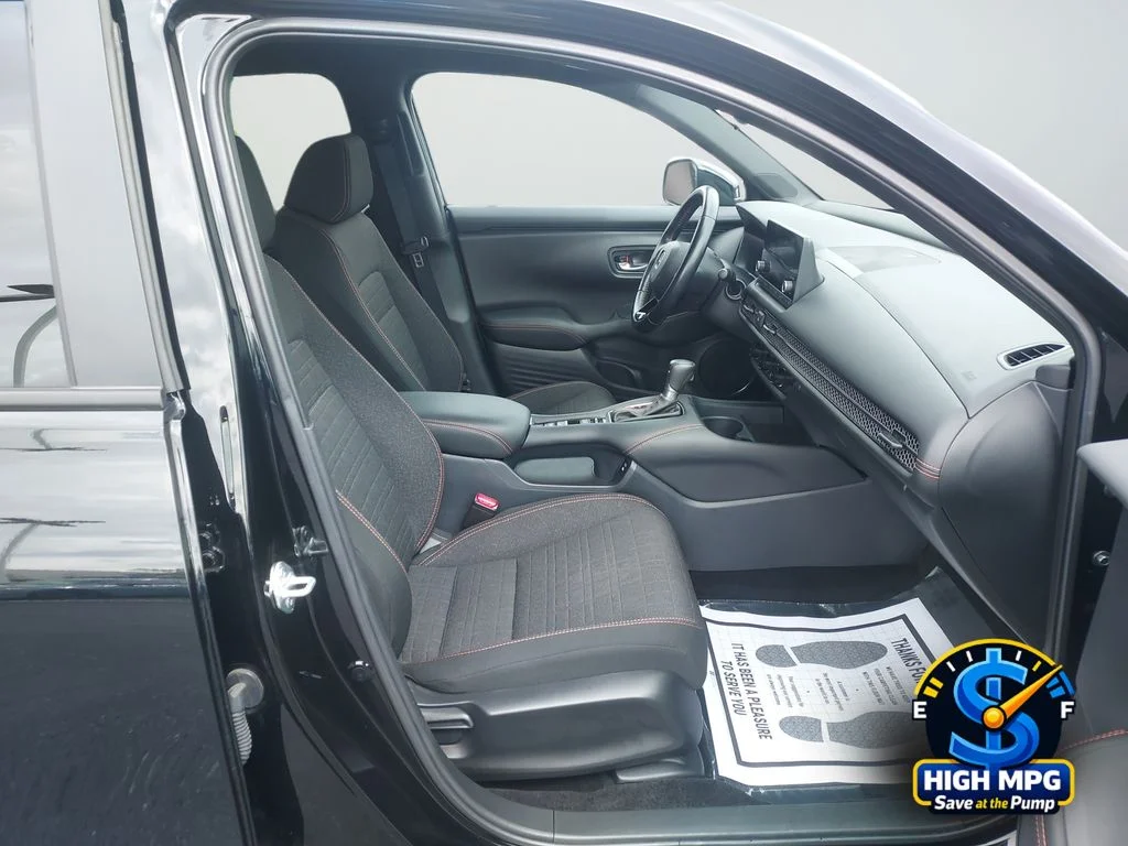 2025 Honda HR-V Sport - Photo 24